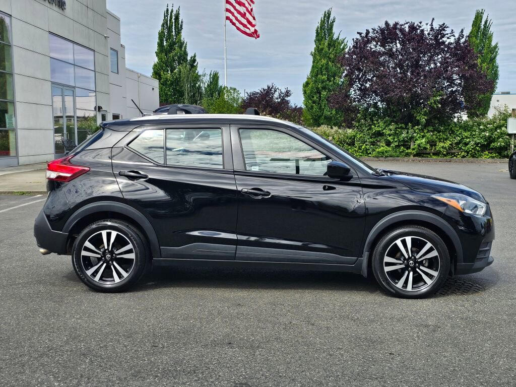 Used 2020 Nissan Kicks SV w/ Exterior Package FWD image 8