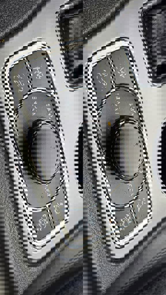 Used 2021 Jeep Grand Cherokee High Altitude image 17