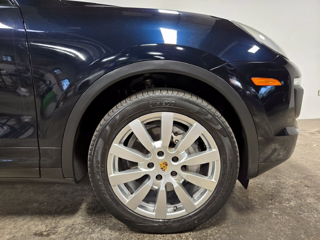 Used 2017 Porsche Cayenne S AWD/4WD image 62