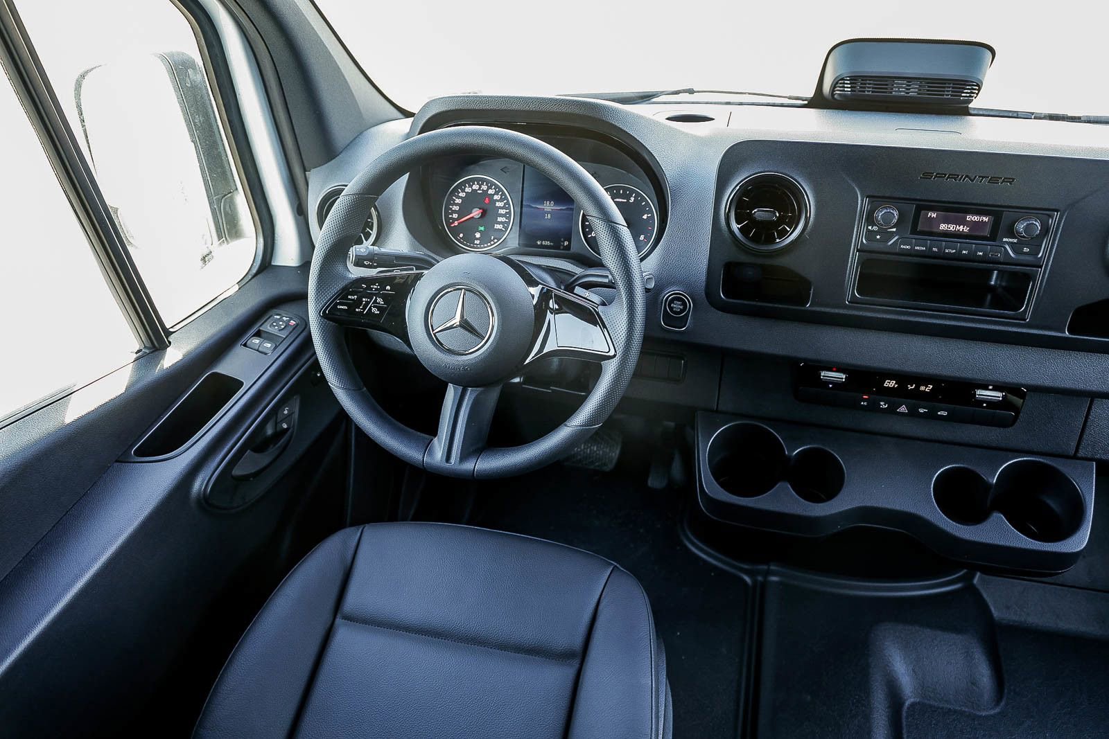 New 2025 Mercedes-Benz Sprinter 2500 image 14