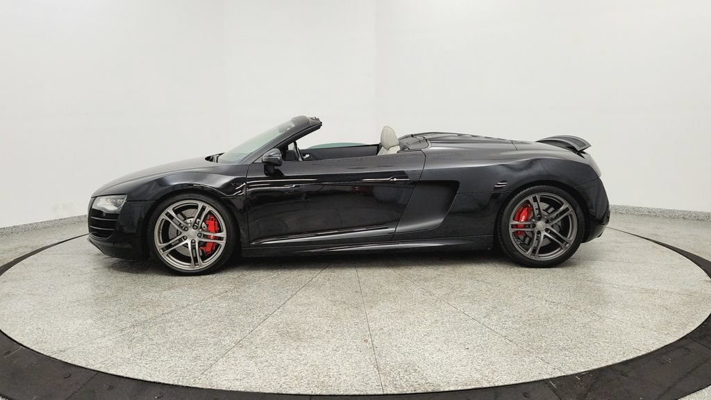 Used 2011 Audi R8 V10 w/ Enhanced Leather Pkg AWD/4WD image 2