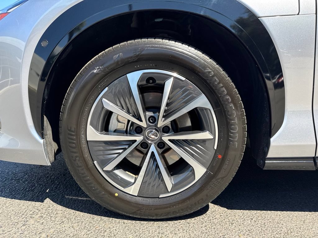 Certified 2023 Lexus RZ 450e Premium w/ Technology Package AWD/4WD image 28