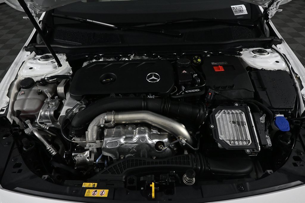 Used 2025 Mercedes-Benz CLA 250 CLA 250 image 31
