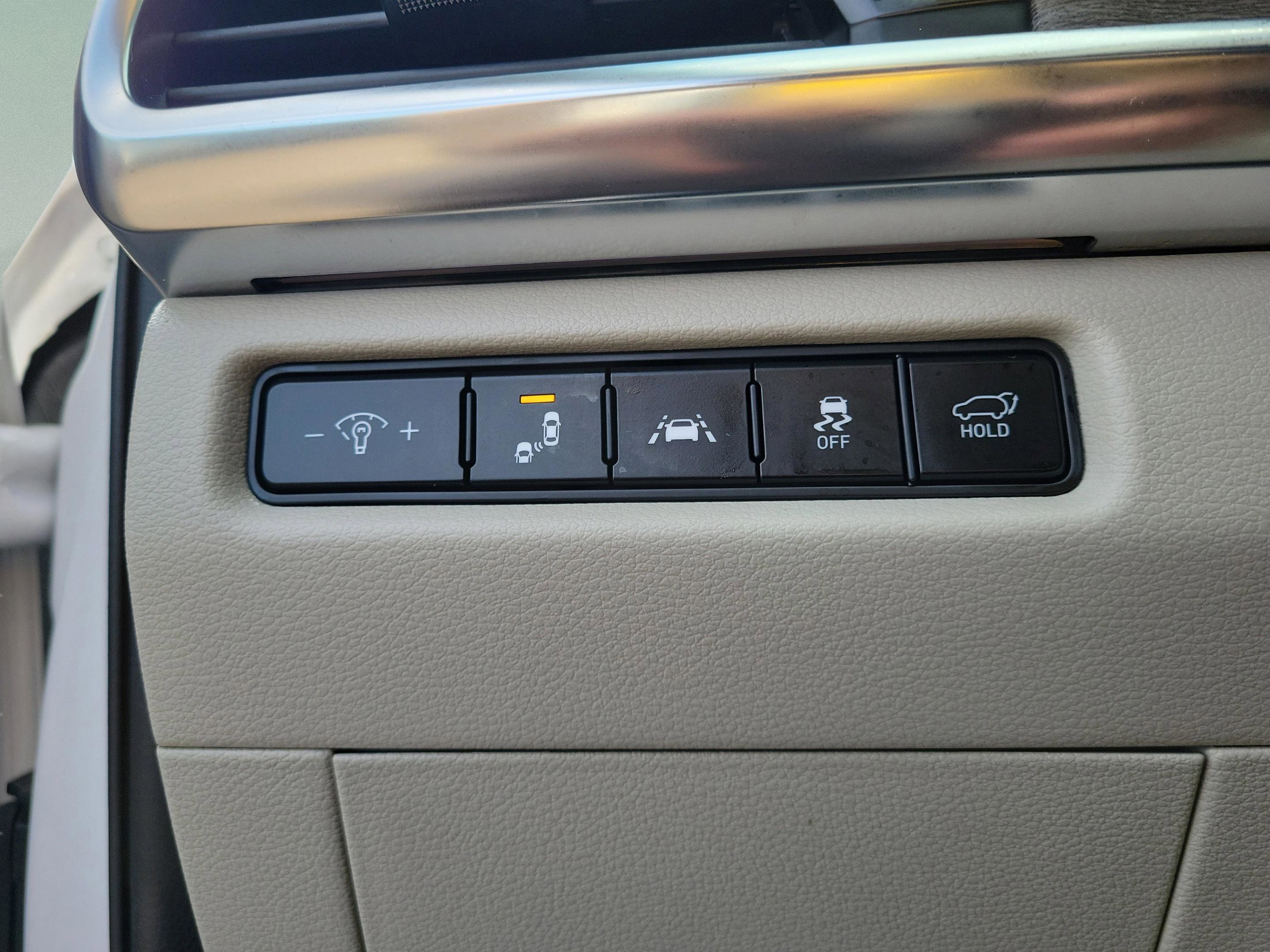 Certified 2022 Kia Telluride SX w/ Nightfall Edition Package image 21