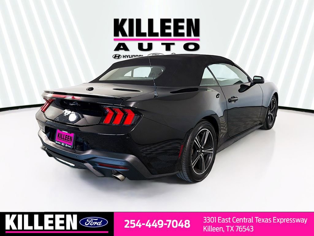 Used 2025 Ford Mustang Premium image 8