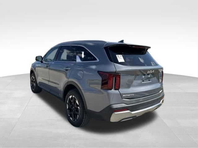 Certified 2024 Kia Sorento S AWD/4WD image 5