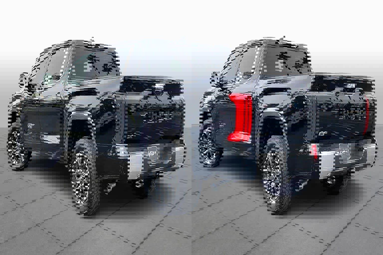 New 2026 Toyota Tundra Limited image 12