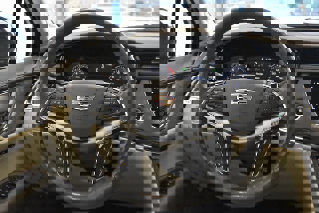 Used 2021 Cadillac XT5 Premium Luxury image 23