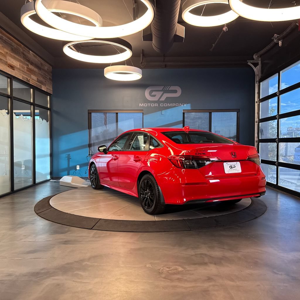 Used 2023 Honda Civic LX image 5