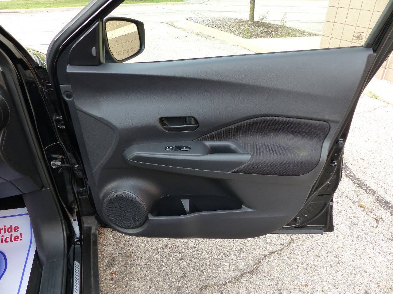 Used 2024 Nissan Kicks S FWD image 39