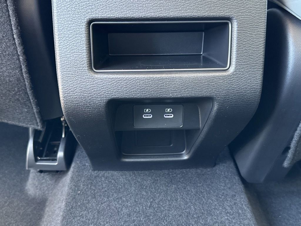 New 2026 Mitsubishi Outlander SE FWD image 41