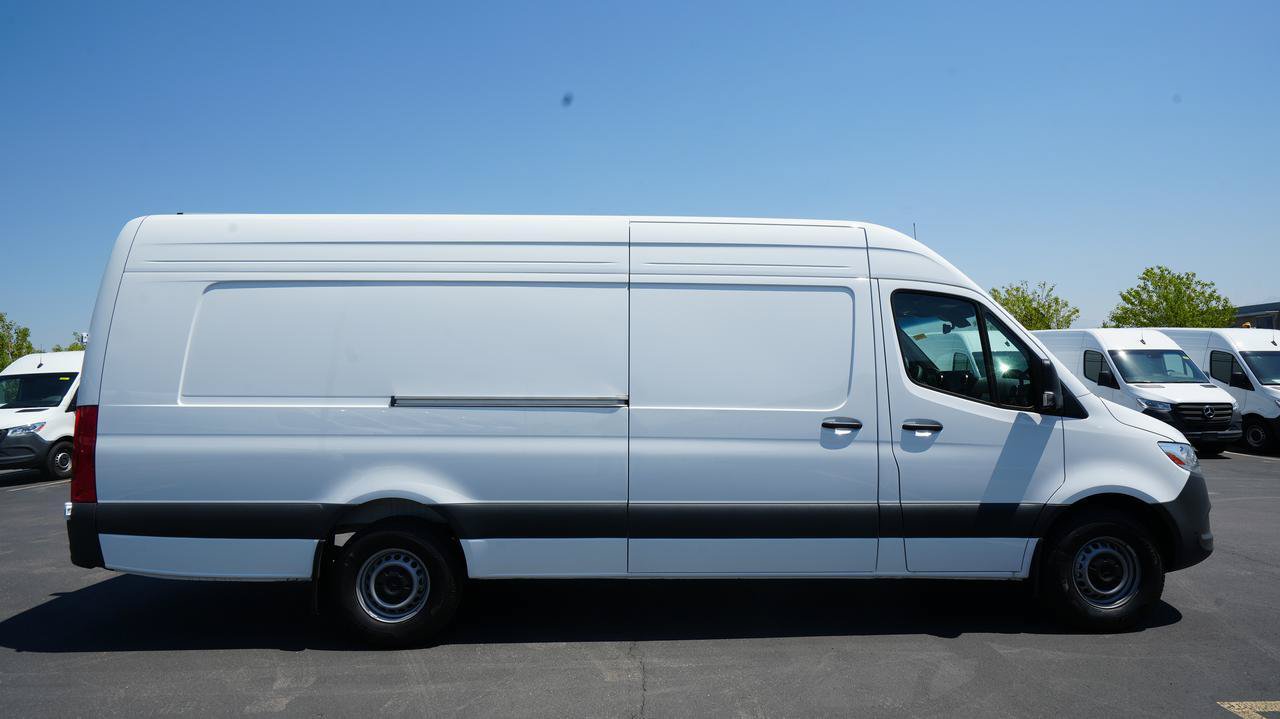 New 2026 Mercedes-Benz Sprinter 2500 image 5