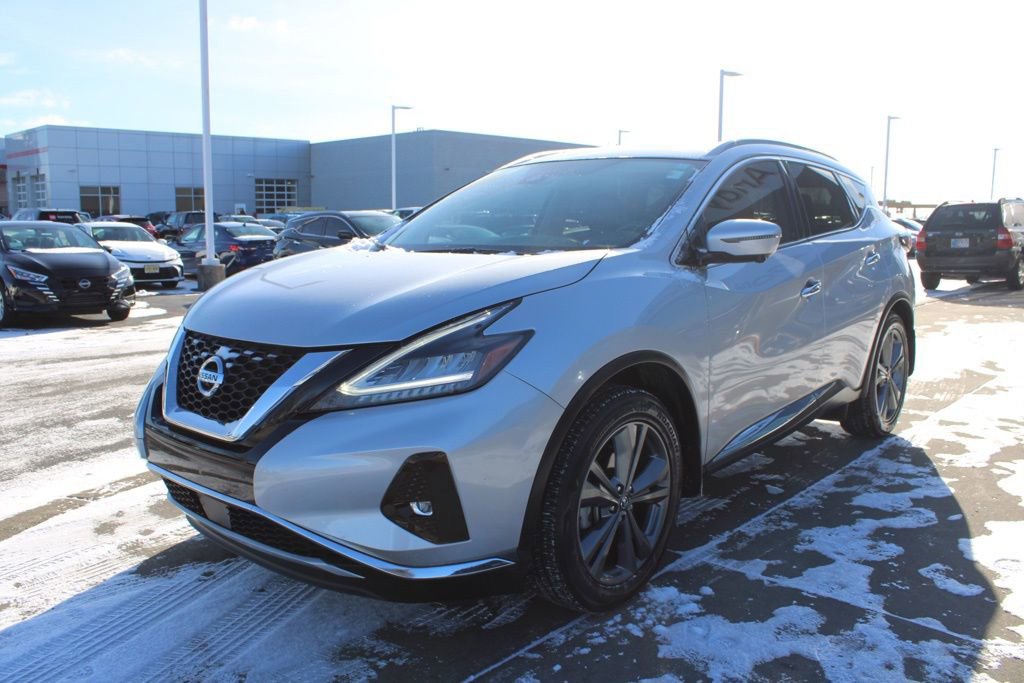 Used 2019 Nissan Murano Platinum image 3