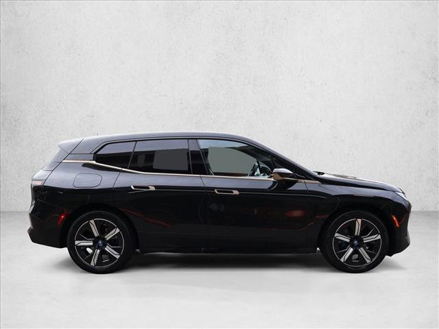 Used 2023 BMW iX xDrive50 w/ Sport Package image 4