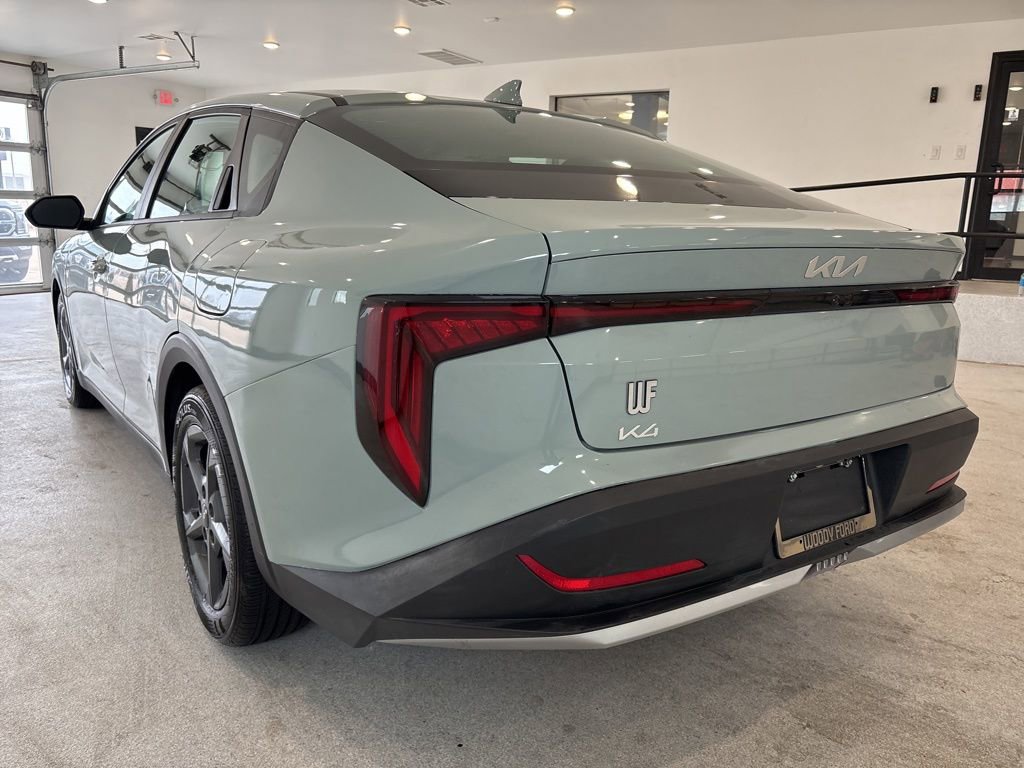 Used 2026 Kia K4 LXS image 19