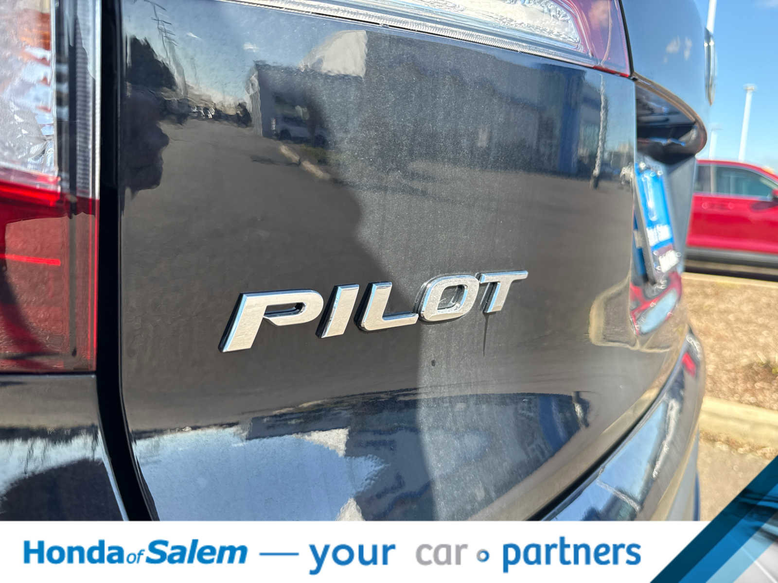 Used 2022 Honda Pilot Sport image 7