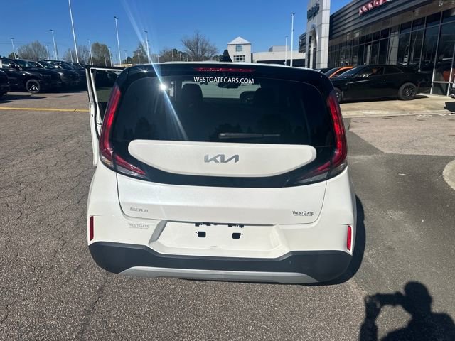 Used 2023 Kia Soul LX w/ LX Technology Package image 30
