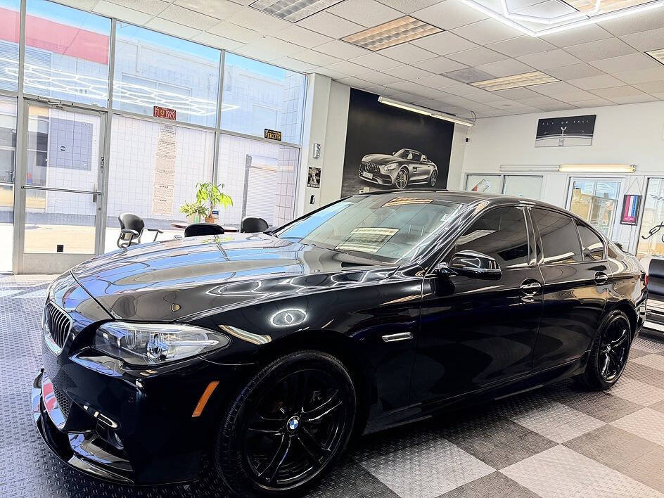 Used 2015 BMW 528i Sedan RWD image 1
