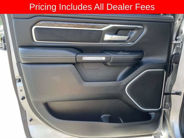 Used 2019 RAM 1500 Laramie AWD/4WD image 15