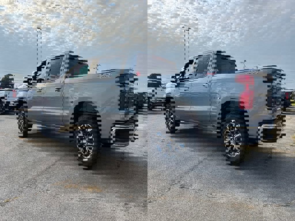 New 2026 Chevrolet Silverado 1500 LT image 3