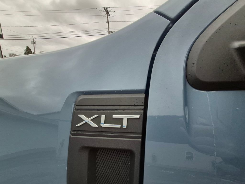 Used 2024 Ford Maverick XLT w/ Equipment Group 300A Standard image 9