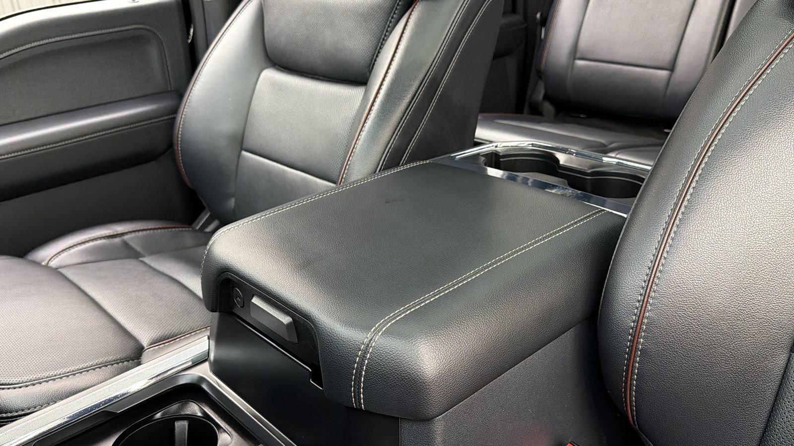 Used 2024 Ford F250 Lariat w/ Lariat Ultimate Package image 36