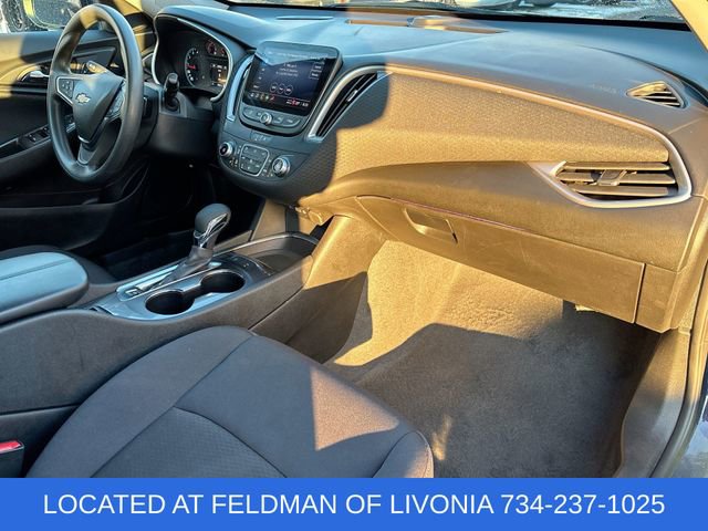 Used 2025 Chevrolet Malibu LT image 27