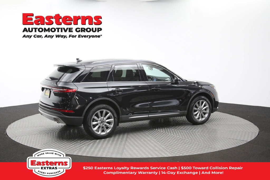 Used 2022 Lincoln Corsair FWD w/ Premium Package image 48