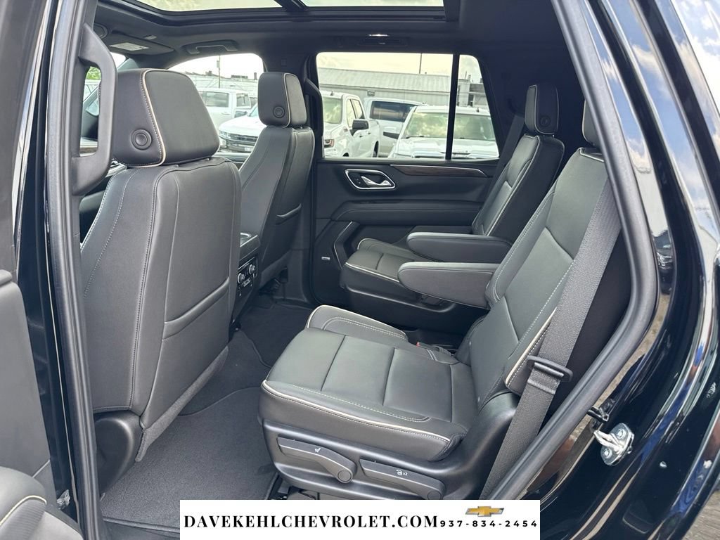 Used 2024 Chevrolet Tahoe Premier AWD/4WD image 22