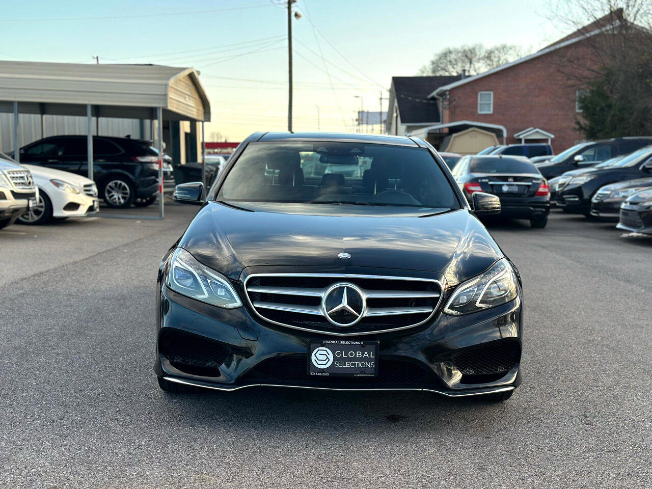 Used 2016 Mercedes-Benz E 400 Sedan image 3