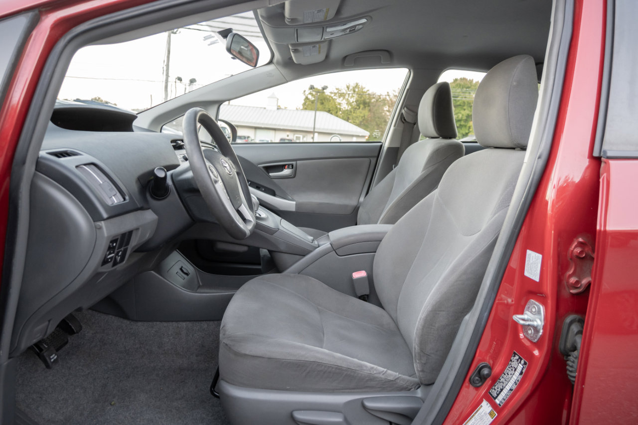 Used 2011 Toyota Prius Three image 13