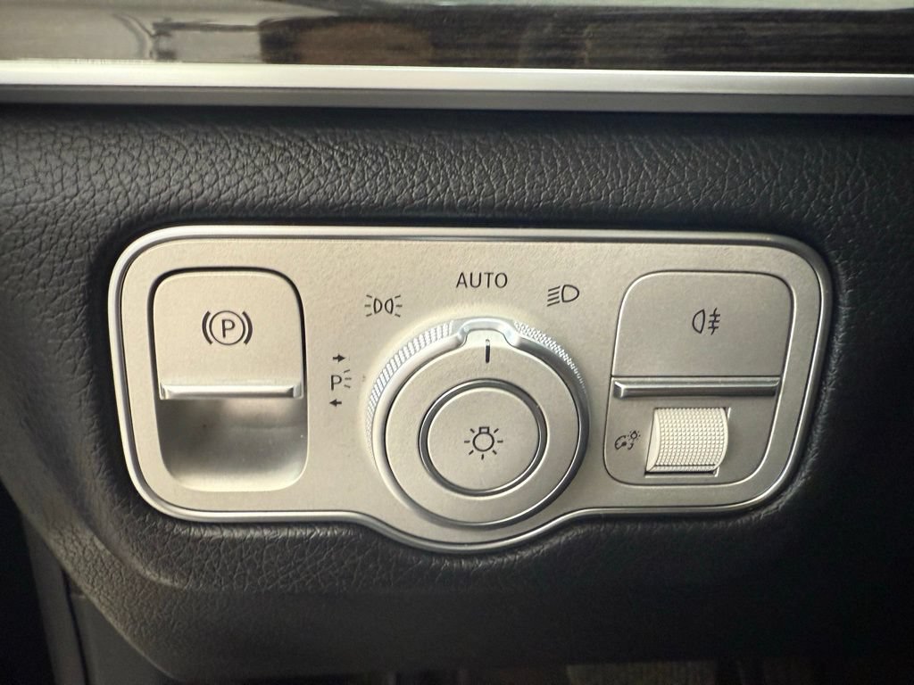 Used 2023 Mercedes-Benz GLS 450 4MATIC image 20