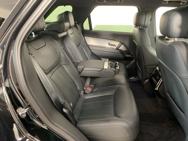 Used 2025 Land Rover Range Rover Sport SE AWD/4WD image 34