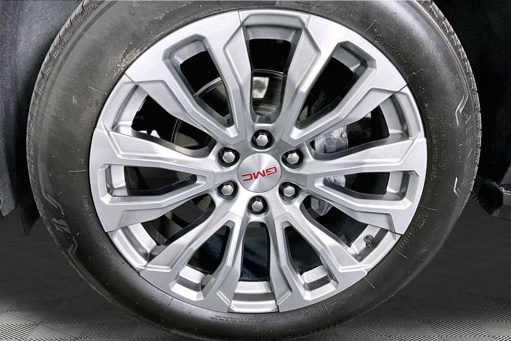 Certified 2024 GMC Yukon Denali w/ Max Trailering Package RWD image 33