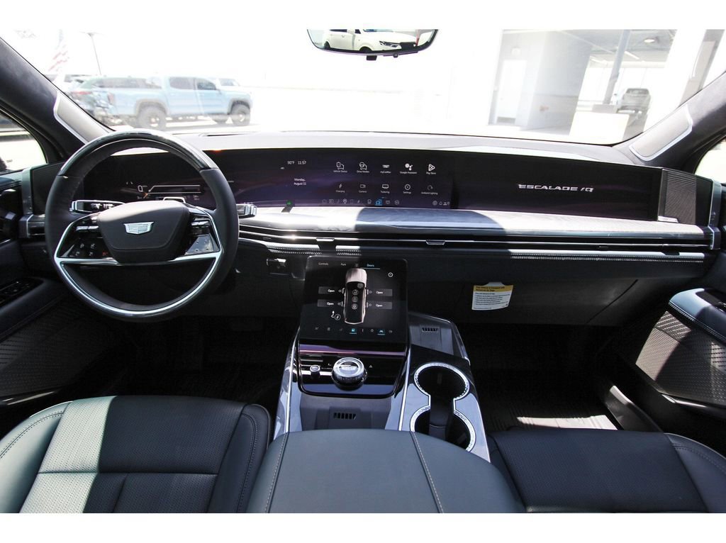 New 2026 Cadillac Escalade IQ Sport 2 w/ LPO, ONYX Package image 9