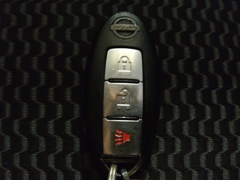 Used 2016 Nissan Juke S FWD image 32