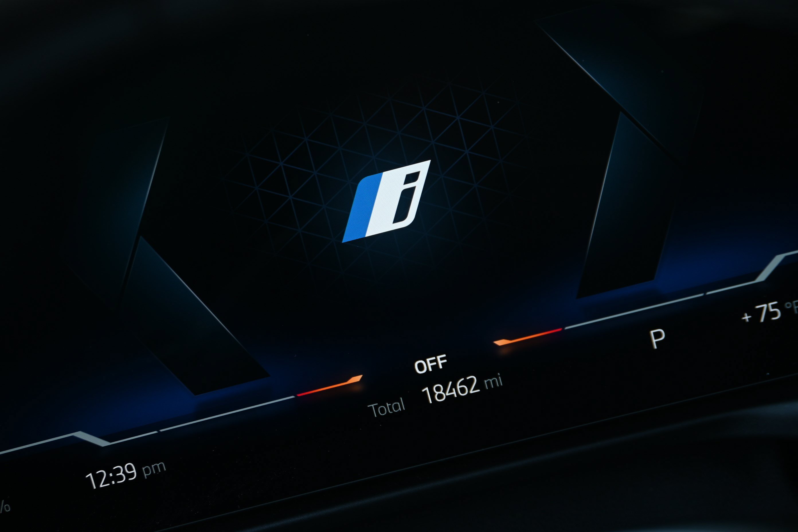 Certified 2025 BMW i4 eDrive40 RWD image 34