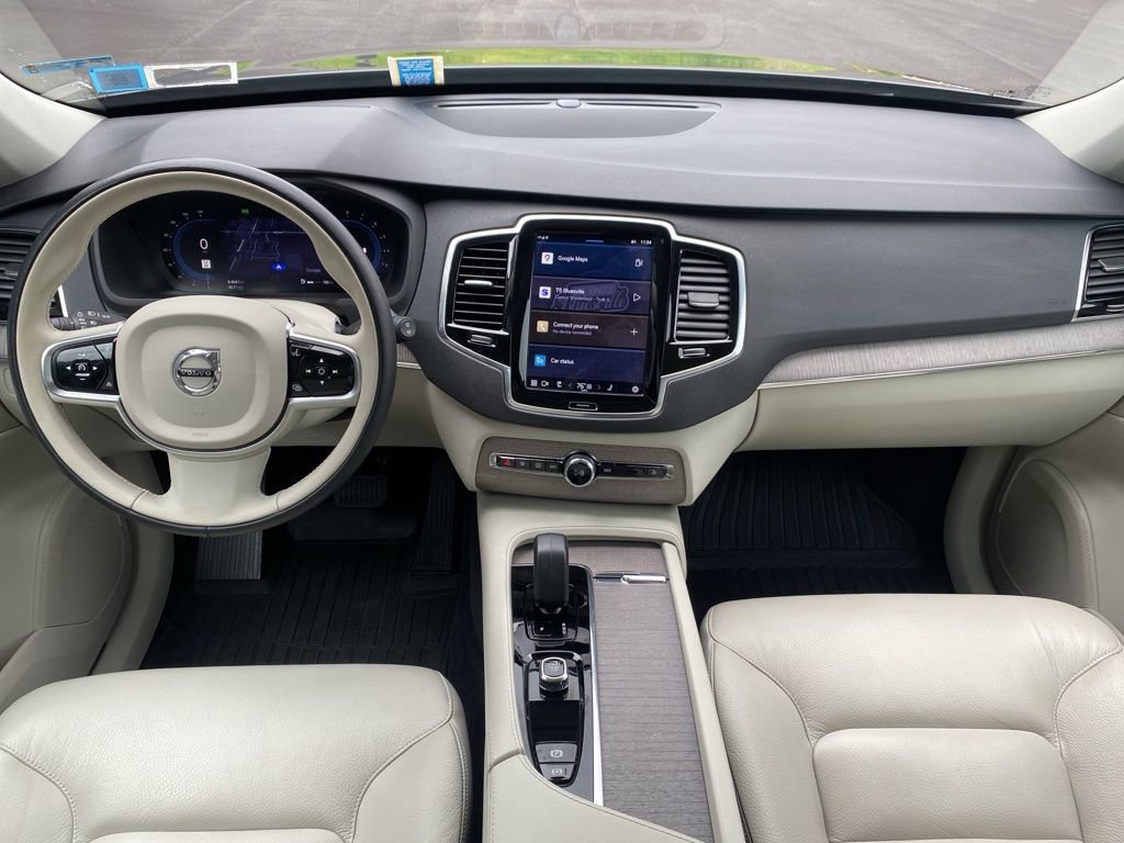 Used 2023 Volvo XC90 B6 Plus w/ Protection Package image 8