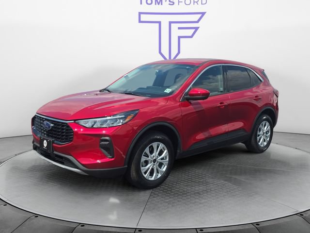Certified 2023 Ford Escape Active w/ Tech Pack #2 AWD/4WD image 1