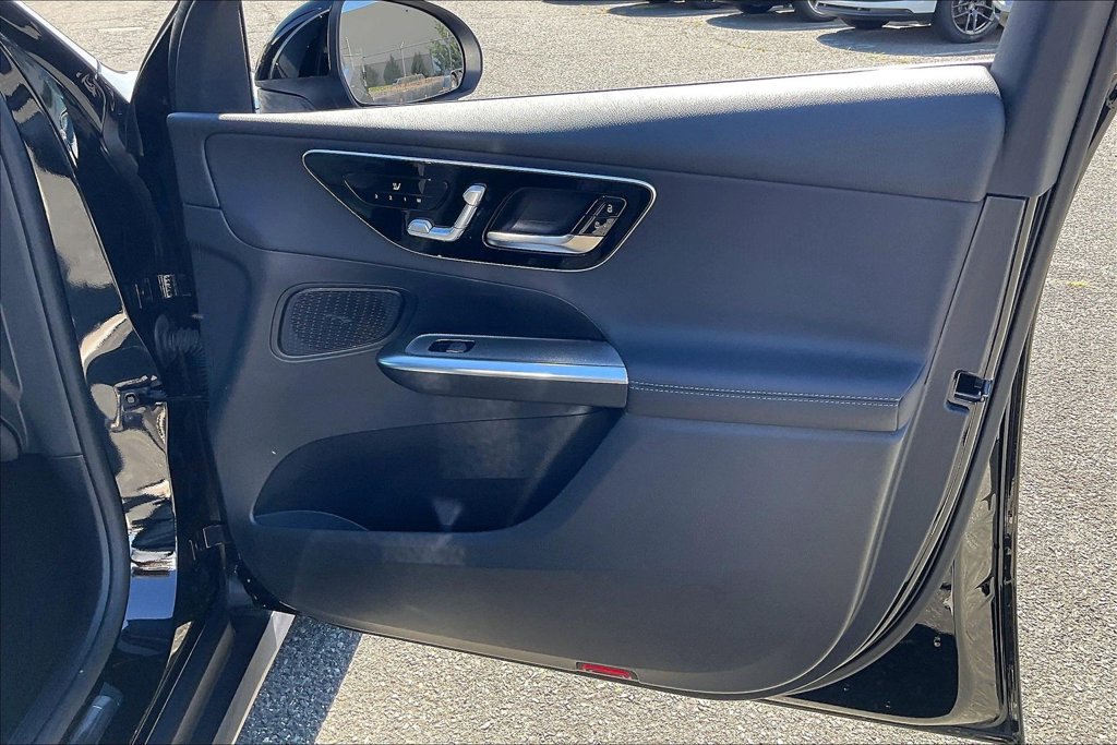 Certified 2025 Mercedes-Benz GLC 350e 4MATIC image 16