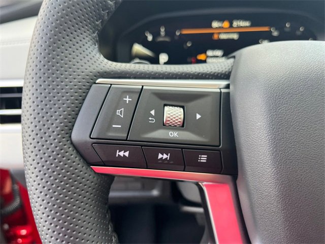 New 2025 Mitsubishi Outlander SE image 18