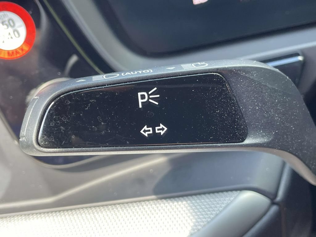 Used 2024 Porsche Cayenne Coupe AWD/4WD image 40