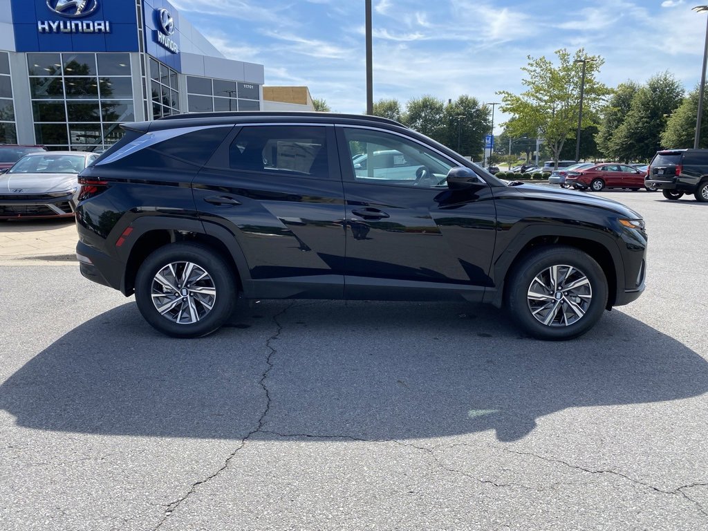 Used 2024 Hyundai Tucson Blue image 12
