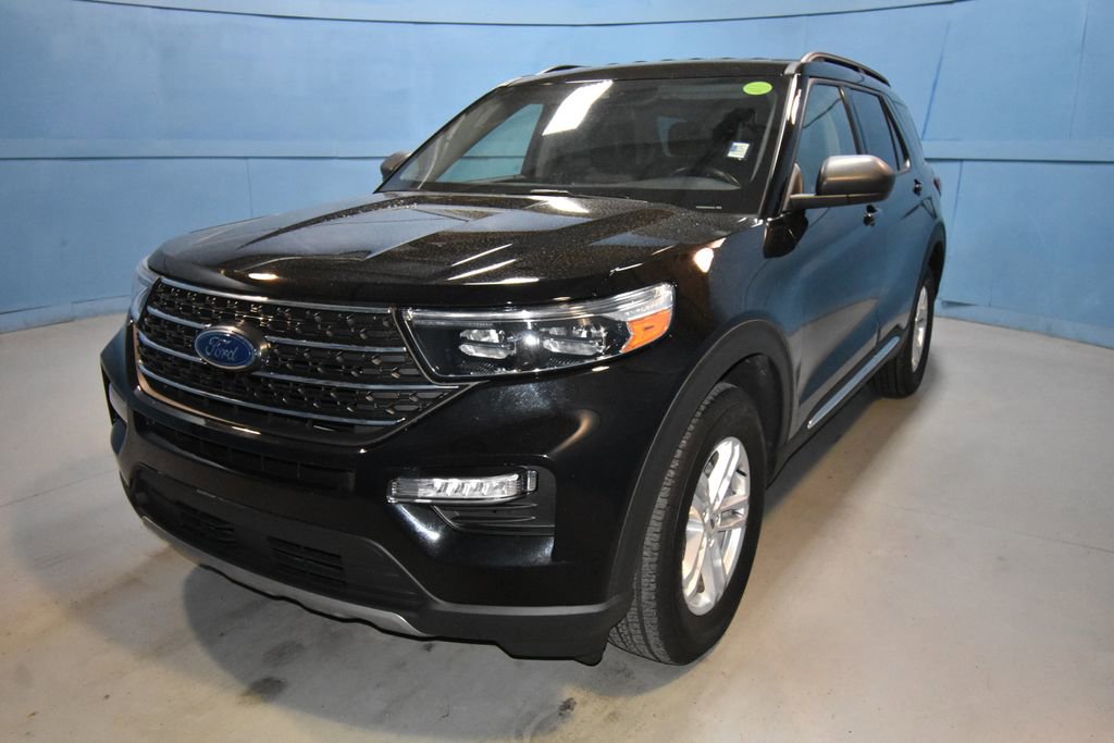 Used 2022 Ford Explorer XLT w/ Equipment Group 202A AWD/4WD image 27