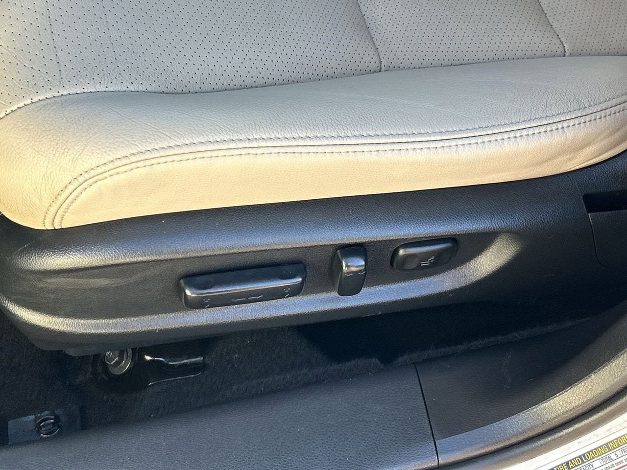 Used 2017 Honda Accord Touring image 17