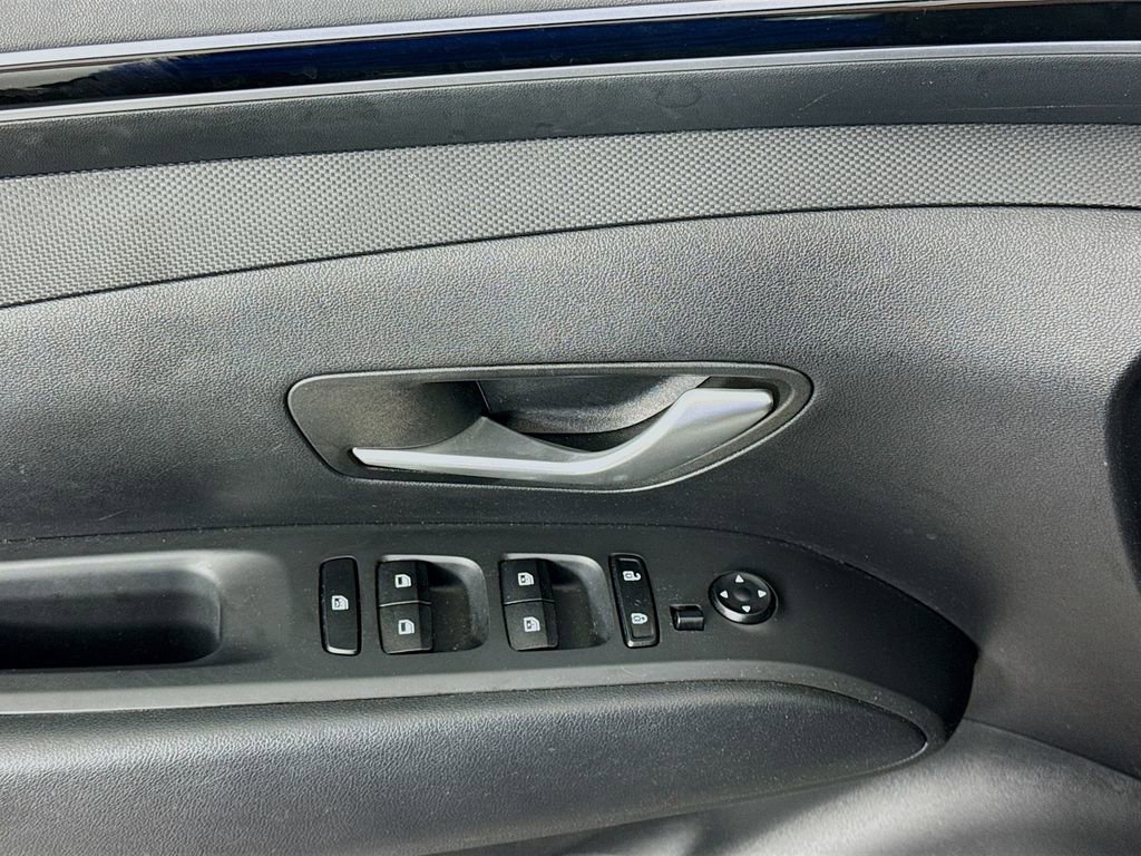Used 2023 Hyundai Tucson SEL image 17