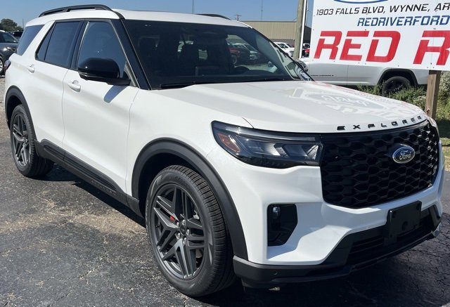 New 2025 Ford Explorer ST image 2