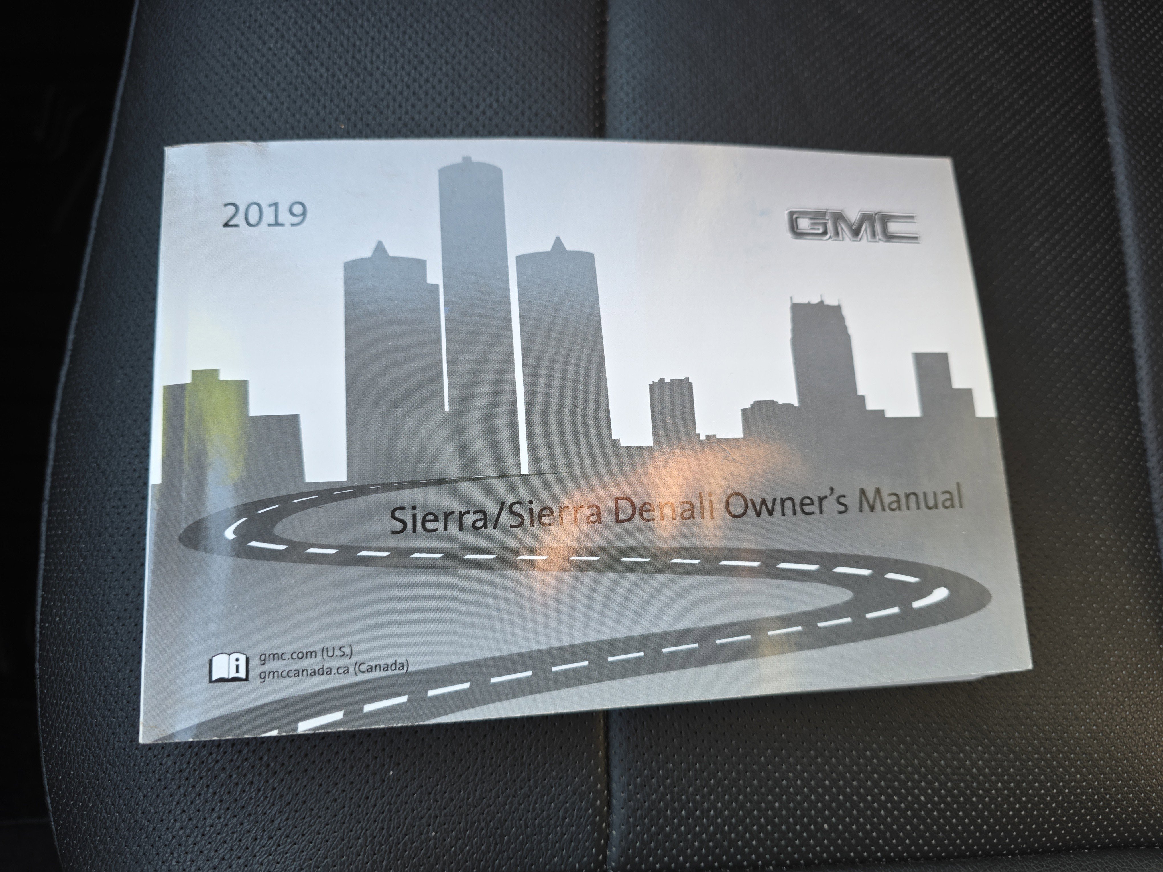 Used 2019 GMC Sierra 1500 SLT w/ SLT Premium Plus Package image 31