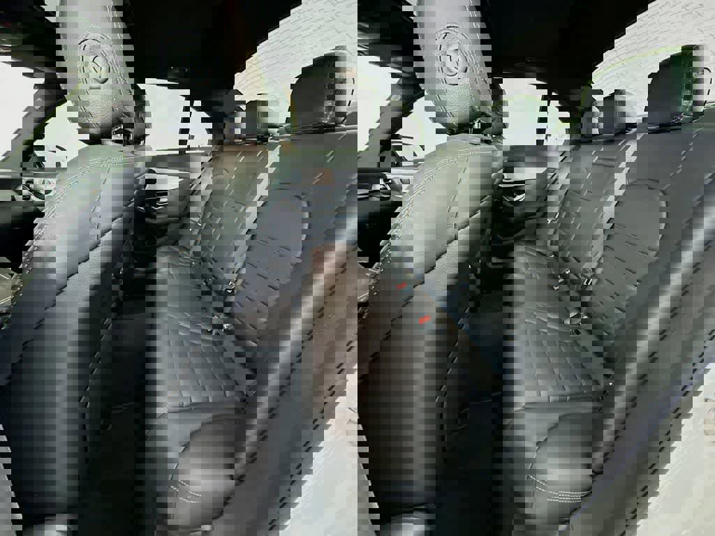 Used 2020 Mercedes-Benz C 300 Sedan image 13