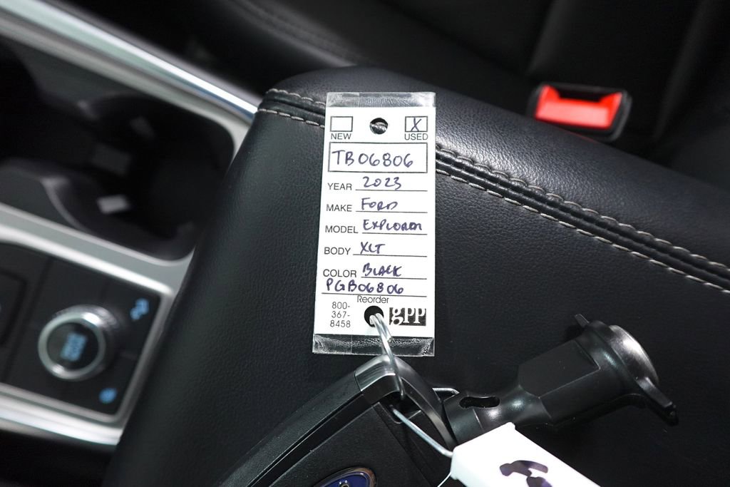 Certified 2023 Ford Explorer XLT w/ Equipment Group 202A image 33